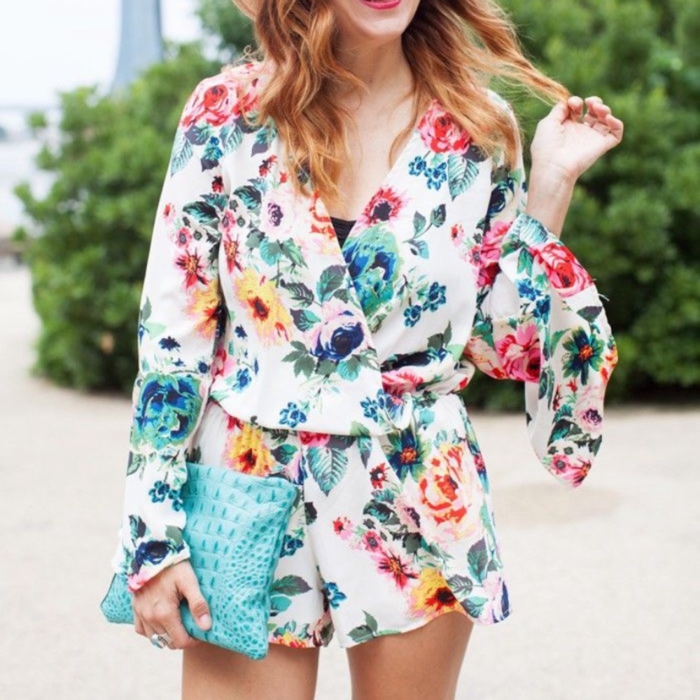 Floral romper by Vintage Havana. Size Large - Picture 1 of 8